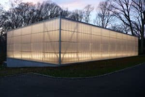 polycarbonate panels - EXTECH's LIGHTWALL at the Lurie Tennis Enclosure in Wynnewood, PA