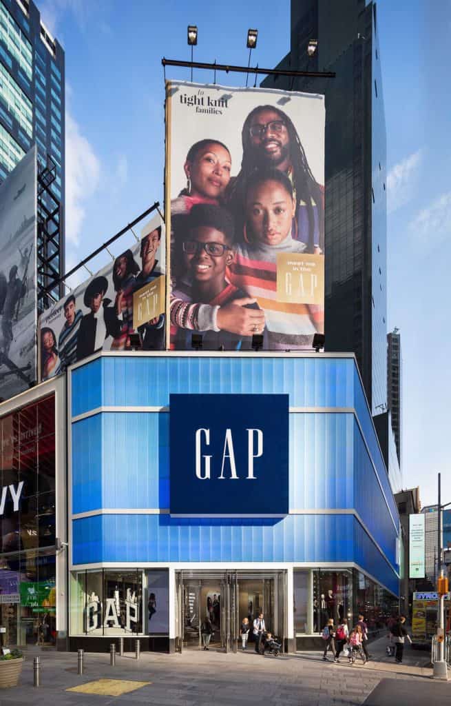 blue transparent wall panels - EXTECH's LIGHTWALL 3440 for the Gap Store in New York, NY