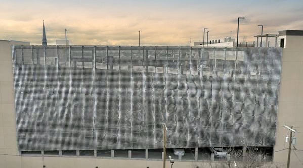KINETICWALL Dynamic Facade - Willow & Rise Apartments