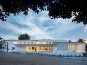 LIGHTWALL 3440 Translucent Wall System - Performing Arts Center