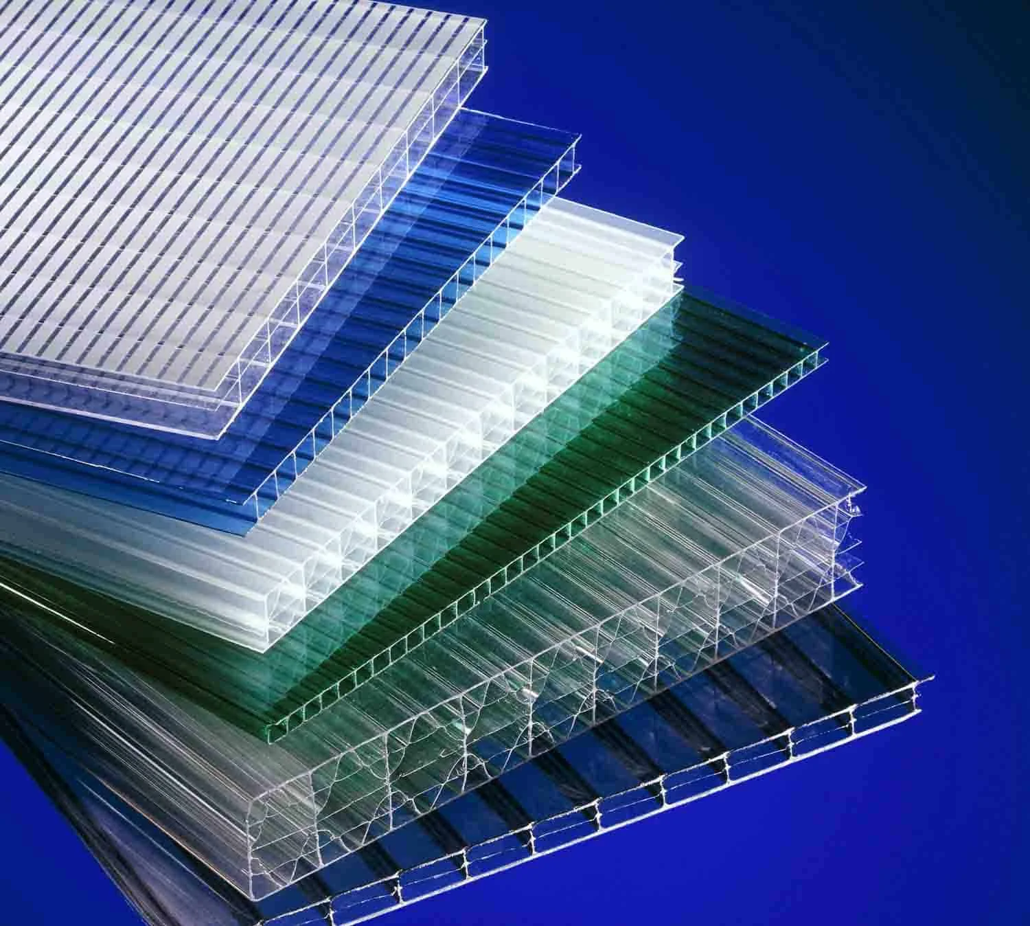 Cellular polycarbonate panels